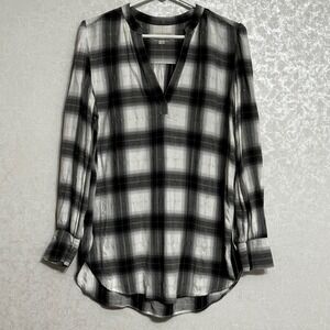 LOFT Plaid Long Sleeve V-neck Tunic Shirt Black White Gold Metallic Sparkle Sz S